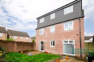 Photo 18- click for photo gallery